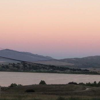 Lake Henshaw Cafe - Resorts Near Me - Santa Ysabel, California Lake Henshaw Cafe - Resorts Near Me - Santa Ysabel, California