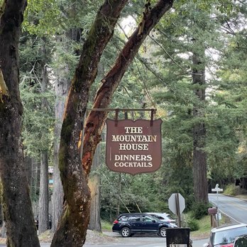 The Mountain House - outside - New American Near Me - Woodside, California