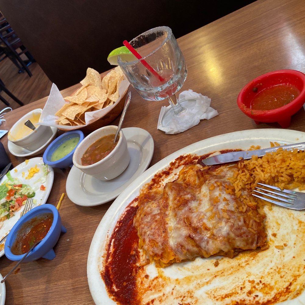 Los Perez Mexican Restaurant - a large plate of food - Mexican Near Me - Houston, Texas Los Perez Mexican Restaurant - a large plate of food - Mexican Near Me - Houston, Texas