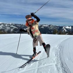 Lookout Pass Ski & Recreation Area - Performance art at its best!