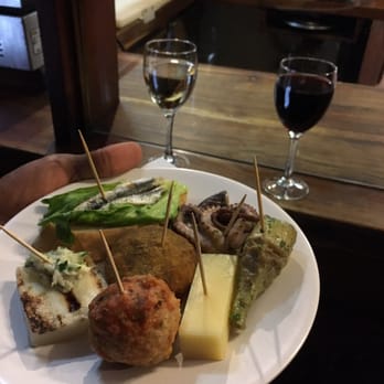 Cantina Do Mori - Wine Bars Near Me - Venezia, VE