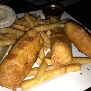 Royal Oak Taphouse - Fish and chips - Beer Bar Near Me - Royal Oak, Michigan Royal Oak Taphouse - Fish and chips - Beer Bar Near Me - Royal Oak, Michigan