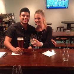 PierFront wine & brew - Great drinks and very friendly staff! Definitely coming back! :)