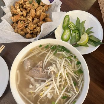 Pho Top - Popcorn chicken, combo pho - Vietnamese Near Me - Flushing, New York