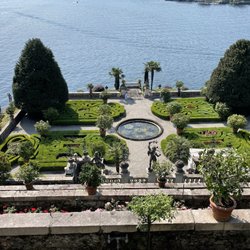 Isola Bella - Quaint gardens