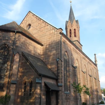 Martin Luther Kirche - Churches Near Me - Stein, BY