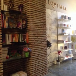Esencias Matilda - Biblioteca de libros de aromatetapia y aceites esencialea