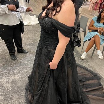 David's Bridal - Style #WG3861 | Color Black - Bridal Near Me - Roseville, California