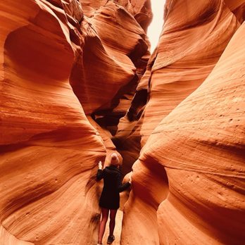 Taadidiin Tours - Walking Tours Near Me - Page, Arizona Taadidiin Tours - Walking Tours Near Me - Page, Arizona