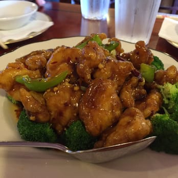 Dumpling Queen - Gen tsos - Chinese Near Me - Chantilly, Virginia
