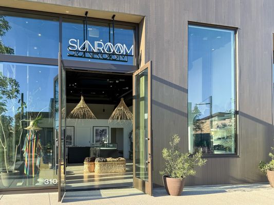SUNROOM by null
