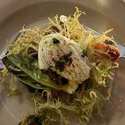 Bar a Vin - Frisée salad