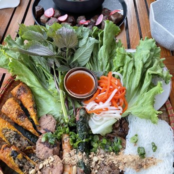 Anh and Chi - DIY Street Side Platters - Vietnamese Near Me - Vancouver, British Columbia