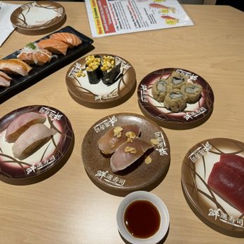 Waka Sakura - Conveyor Belt Sushi Near Me - Gardena, California Waka Sakura - Conveyor Belt Sushi Near Me - Gardena, California