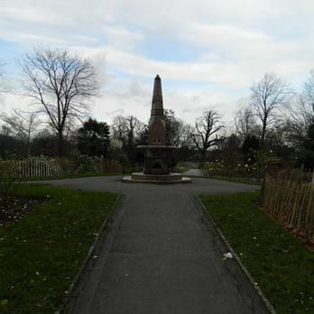 Clissold Park - Parks Near Me - London, XGL Clissold Park - Parks Near Me - London, XGL