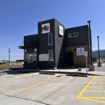 FiiZ Drinks - the front of the building - Juice Bars & Smoothies Near Me - Cedar City, Utah FiiZ Drinks - the front of the building - Juice Bars & Smoothies Near Me - Cedar City, Utah