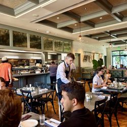 Oxford Exchange - Inside the restaurant