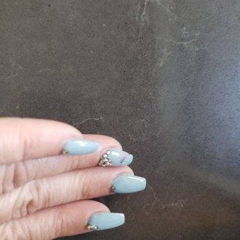 Diva Nails - I when back. One of the owner was upset about it and do where ever color couse it was a lot of work.not going back - Nail Salons Near Me - Chula Vista, California