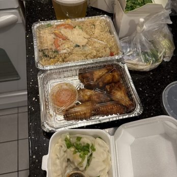 Pho Basil - Vietnamese Near Me - Boston, Massachusetts
