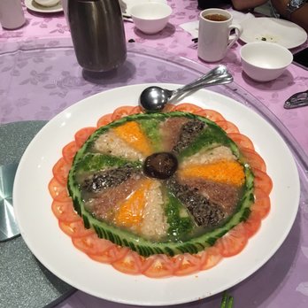 Vintage Garden - Triangular chicken slices with fishcake, topped with different sauces such as mushroom and salted egg bits - Chinese Near Me - Toronto, Ontario Vintage Garden - Triangular chicken slices with fishcake, topped with different sauces such as mushroom and salted egg bits - Chinese Near Me - Toronto, Ontario