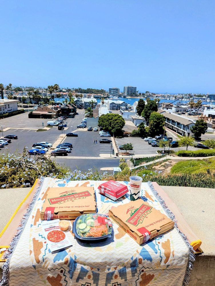 John Wayne Park Logo