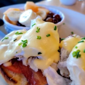 Elmer's Kitchen - Crab Benedict - Diners Near Me - Beaverton, Oregon Elmer's Kitchen - Crab Benedict - Diners Near Me - Beaverton, Oregon