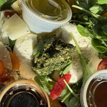 Tono Pizzeria + Cheesesteaks - Burrata Pesto Salad - Pizza Near Me - Elk River, Minnesota