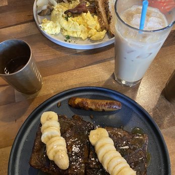 Vovomeena - Banana Bread Slice - Coffee & Tea Near Me - Phoenix, Arizona