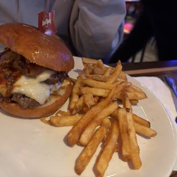 Hard Rock Cafe - World Burger - Budapest - American Near Me - Atlantic City, New Jersey