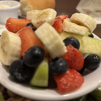 Bob Evans - Fruit salad - note the freshness and variety! No "two berries and the rest cantaloupe" like most other places. Delicious! - American Near Me - Temple Terrace, Florida Bob Evans - Fruit salad - note the freshness and variety! No "two berries and the rest cantaloupe" like most other places. Delicious! - American Near Me - Temple Terrace, Florida