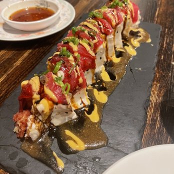Chobop - Bikini Roll - Sushi Bars Near Me - Costa Mesa, California
