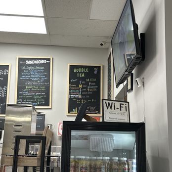 Cafe de Blaire - Counter - Coffee & Tea Near Me - St. Louis, Missouri