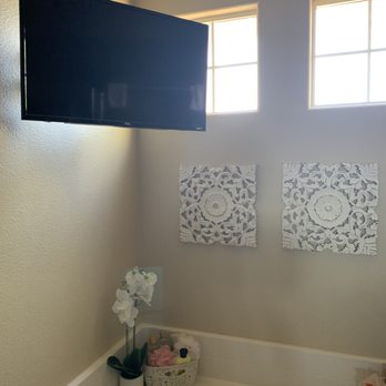 Neptune Electric - Hung tv in bathroom, hung wires - Electricians Near Me - Las Vegas, Nevada Neptune Electric - Hung tv in bathroom, hung wires - Electricians Near Me - Las Vegas, Nevada