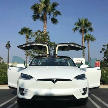 Lux Black - Tesla Model 3 -- Exclusivity that's reserved, only with Lux Black. - Town Car Service Near Me