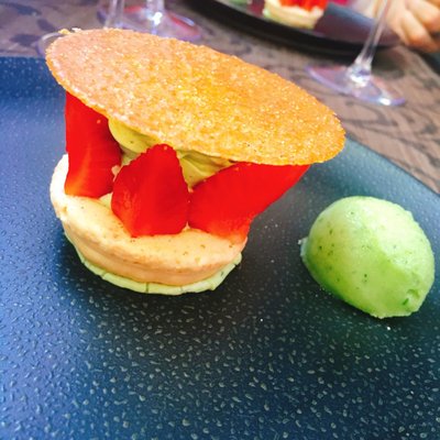 Restaurant Transparence by null