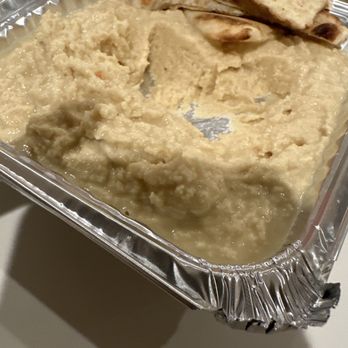 Shah's Halal Food - Hummus is all liquify and bland AF. No taste at all. Disrespectful to any hummus - Halal Near Me - White Plains, New York