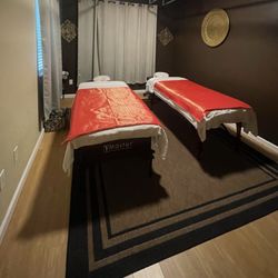 Royal Thai Massage and Spa
