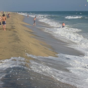 Sunset Beach - the waves brushed along the shore [i took this] - Beaches Near Me - Sunset Beach, California
