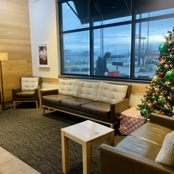 Panera Bread - Lounge area - Sandwiches Near Me - Shepherdsville, Kentucky