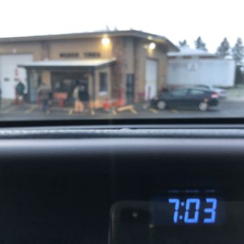 Weber Tires - Line before opens - Tires Near Me - Sun Prairie, Wisconsin