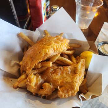 Fins n Wings - Best Fish n' Chips (Halibut) in OC! - Chicken Wings Near Me - Orange, California