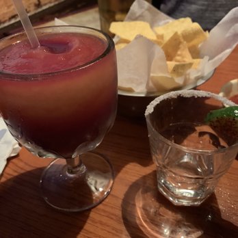 El Mariachi Mexican Restaurant - Mexican Near Me - Nashville, Tennessee