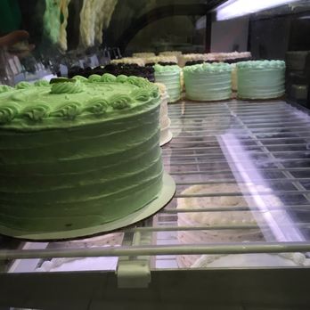 Cake Bar - "What's your favorite cake flavor?" - Patisserie/Cake Shop Near Me - Dallas, Texas