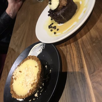 Duke's La Jolla - Key lime pie, flourless chocolate cake - New American Near Me - La Jolla, California Duke's La Jolla - Key lime pie, flourless chocolate cake - New American Near Me - La Jolla, California