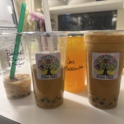 Boba Tree - Brown sugar, black tea, 2 Thai teas with brown sugar tapioca valls. And 1 passion fruit.
