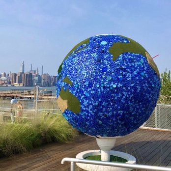 Putting Green - we love the earth - Mini Golf Near Me - Brooklyn, New York