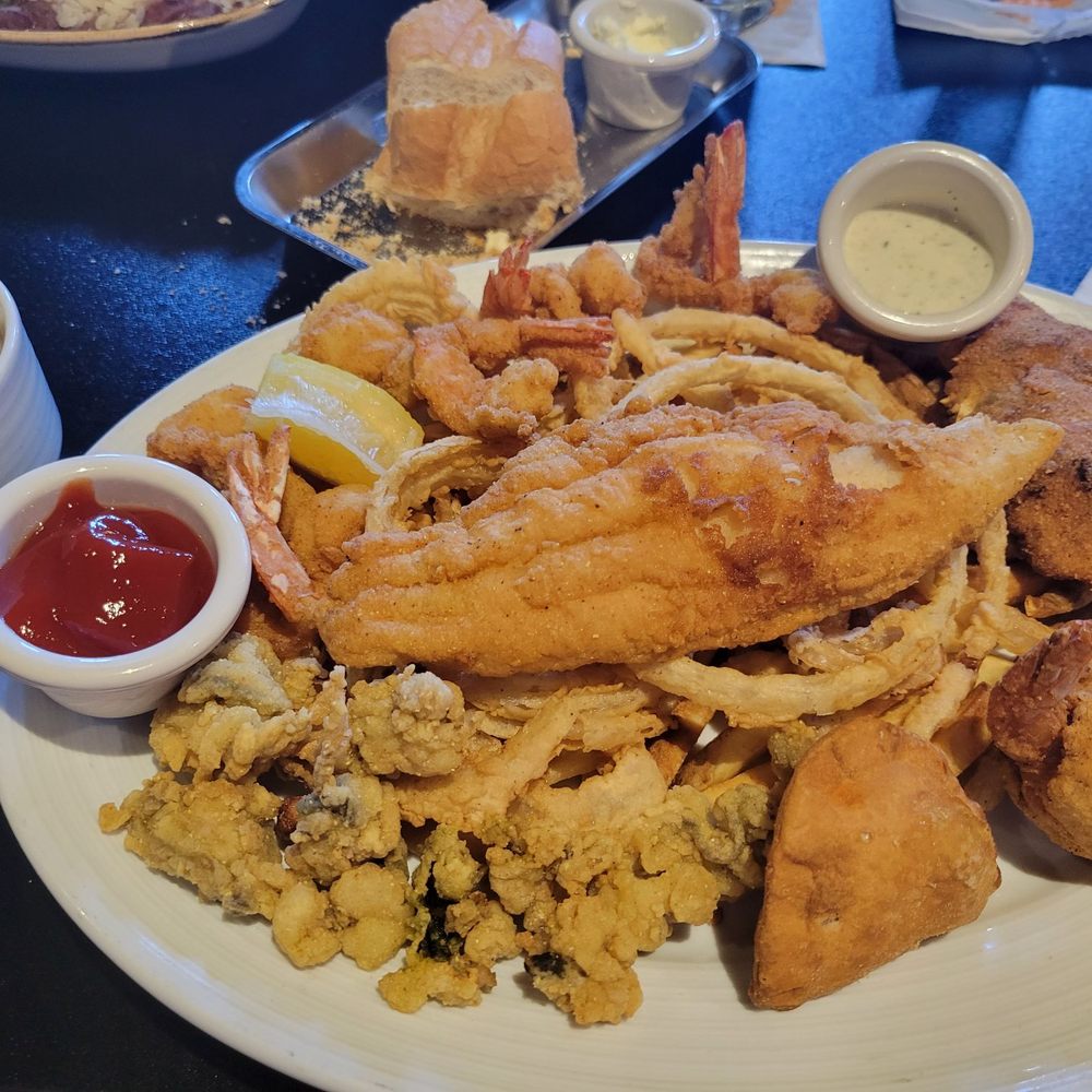 Babin's Seafood House - Seafood Platter - Seafood Near Me - Shenandoah, Texas