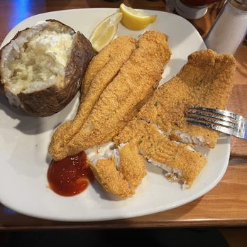 Toby Keith's I Love This Bar & Grill - Catfish - American Near Me - Thackerville, Oklahoma Toby Keith's I Love This Bar & Grill - Catfish - American Near Me - Thackerville, Oklahoma