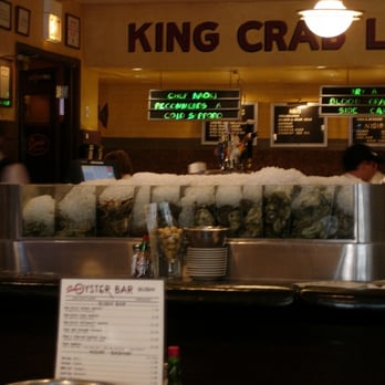 Shaw's Crab House - Seafood Near Me - Chicago, Illinois