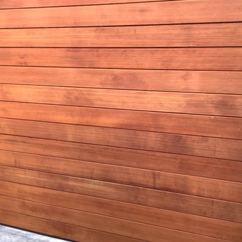 Door Pros - Another photo showing the grease hand print with the stain removed around it from them using degreaser to get the hand print out. - Garage Door Services Near Me - San Rafael, California Door Pros - Another photo showing the grease hand print with the stain removed around it from them using degreaser to get the hand print out. - Garage Door Services Near Me - San Rafael, California